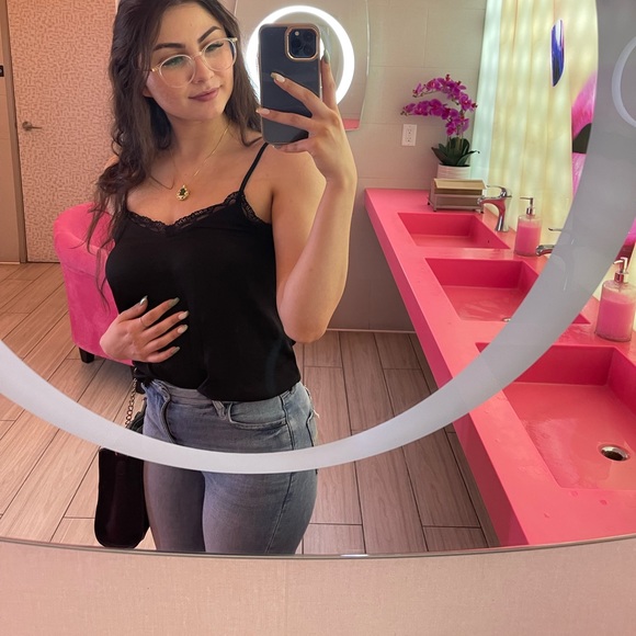letty_alvarez